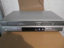 Videoregistratore VCR VHS DVD registratore Sharp DV-RW370