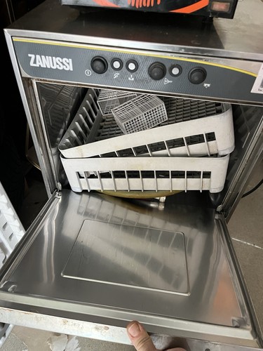 Vendo lavabicchieri tazzine - vendo,