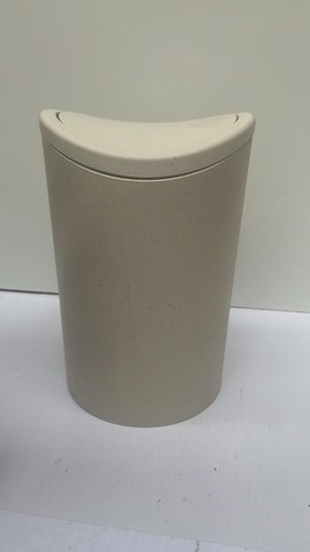 Pattumiera bagno con coperchio