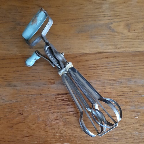 Vintage kitchenalia 1940 - vintage,