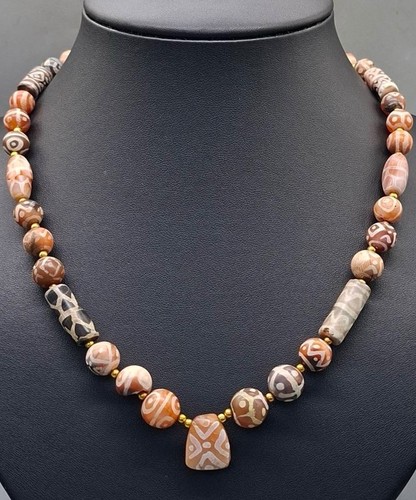 Collana stile antico - , con