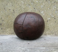 Ancien ballon cuir - cuir, medicine