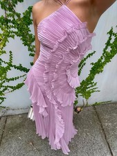 Abito lungo sexy con volant