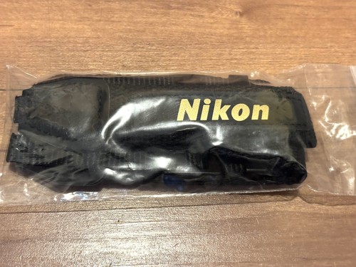 Nikon 31083 cinturino binocolo