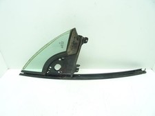 Vetro laterale fisso anteriore