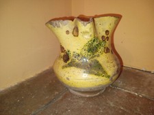 Brocca da vino in ceramica