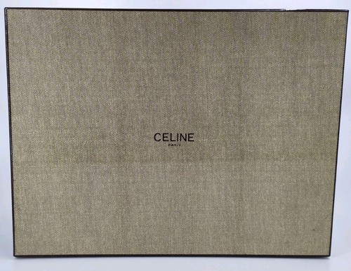 Grande boite vide ancienne sac