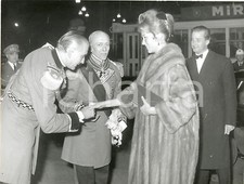 1960 BRUXELLES Alberto Paola LIEGI con militari in alta uniforme a gala cinema