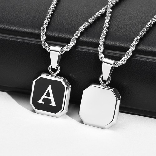 Collana iniziale uomo elegante - iniziale,