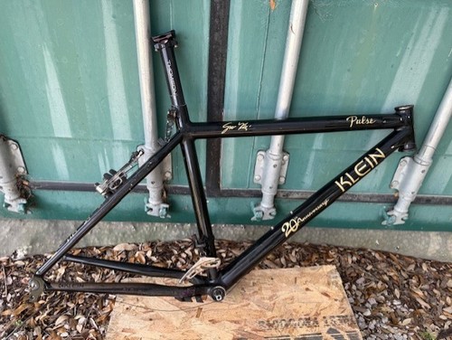 Klein pulse anni - 20, made