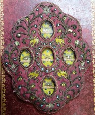 relic reliquary reliquia