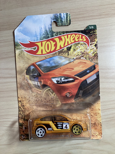 Hot wheels ford focus rs - ford,