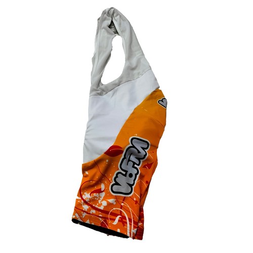 Pantaloncino con bretelle - con,