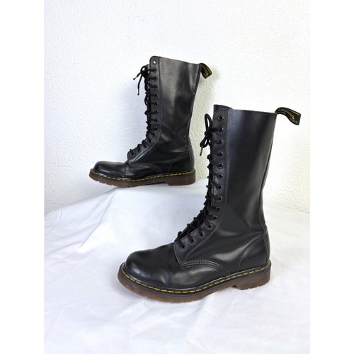 Stivali martens alti in - dr.,