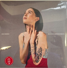 Julia Bardo – Bauhaus