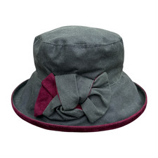 Cappello a secchiello