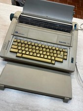 Macchina da Scrivere Elettronica Triumph Adler Gabriele 110 TA