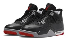 Air Jordan 4 allevate