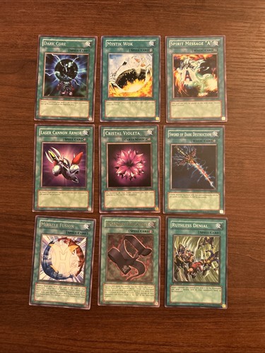 Yugioh pacchetto carte magia - carte,