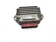 REGOLATORE DI TENSIONE VOLTAGE