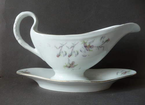Noble salsiera con decorazione - noble,