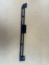 Griglia inferiore in plastica pannello anteriore Ford Capri MK3, lato guida.