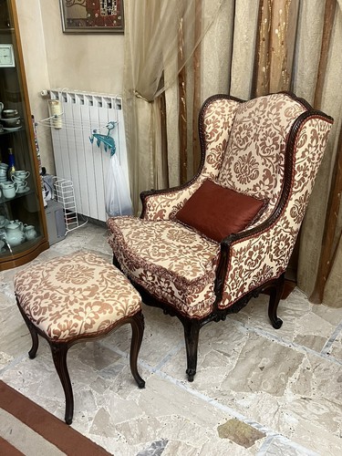 Poltrona bergere con sgabello - bergere,