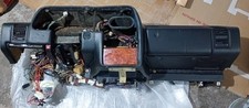 Lancia Thema 8.32. Dashboard
