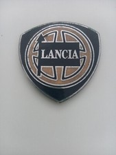LANCIA DELTA HF 8V 16V 60MM LOGO ORIGINALE EMBLEMA FREGIO STEMMA SCRITTA BADGE.
