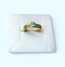 Bellissimo anello smeraldo oro