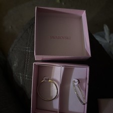Orecchini a cerchio Swarovski