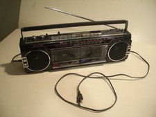 MT Vintage SHARP Portatile AM-FM-SW Stereo Doppia Cassetta Registratore Radio WQ-261