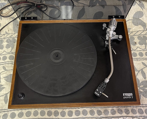Giradischi rega planar con - 2,