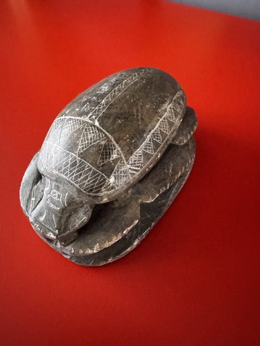 Scultura pietra ispirata - in,