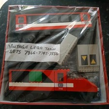 LEGO Trains: Set Treno Passeggeri City Express ad Alta Velocità (7745) (7866) (7856) 