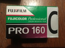 Fuji PRO 160C 35mm Exp. 06/2010 daylight 36 pose