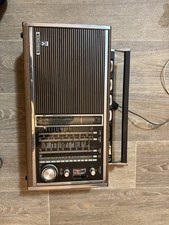 Grundig Satellit 6001 radio