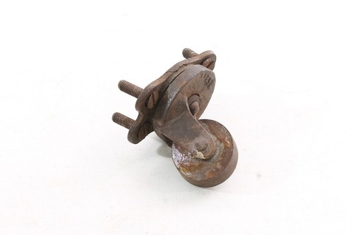 Vecchia ruota di - vecchia,