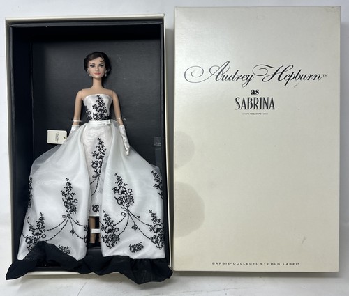 Audrey hepburn sabrina barbie - audrey,