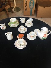 LOT OF 18 PIECES DOLL SERVICE