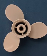 ELICA YAMAHA 9-1/4x12 J1 683459410000 USATA