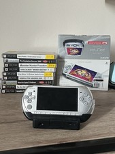 Sony PSP Slim & Lite Mystic Silver in perfette condizioni