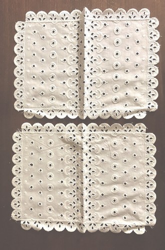 Lotto due tovagliette - di,