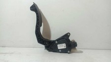 180022703R pédale d