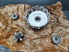 CAMPANA FRIZIONE CON INGRANAGGI CAGIVA MITO 125 8000A1437 SEMINUOVA