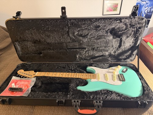 Fender player stratocaster fsr - player,