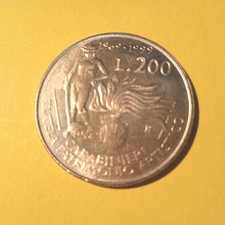 200 LIRE • Carabinieri
