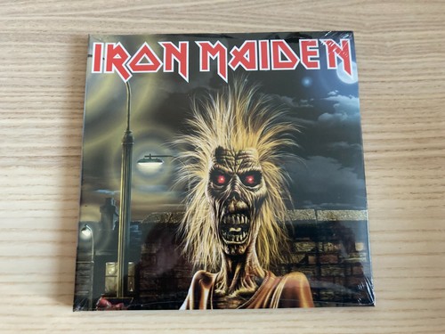 Iron maiden omonimo same - iron,