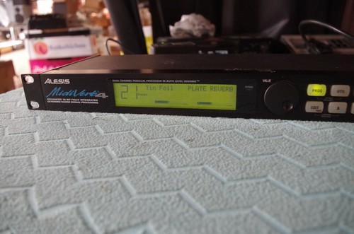 Alesis midiverb - midiverb, 4