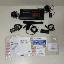 SEGA MASTER SYSTEM 1 FUNZIONANTE 2 PAD LIGHT PHASER HANG-ON MANUALI LEGGERE DESC